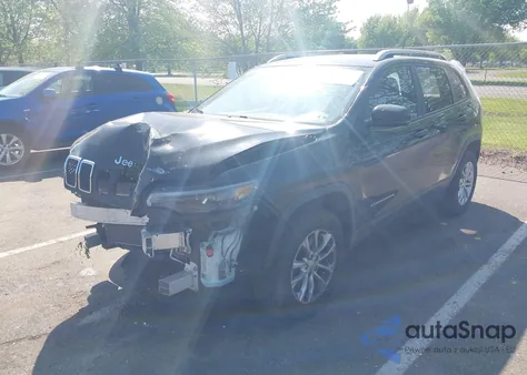 2020 Jeep Cherokee Latitude 4X4 z USA, uszkodzony, nr VIN 1C4PJMCX4LD565781